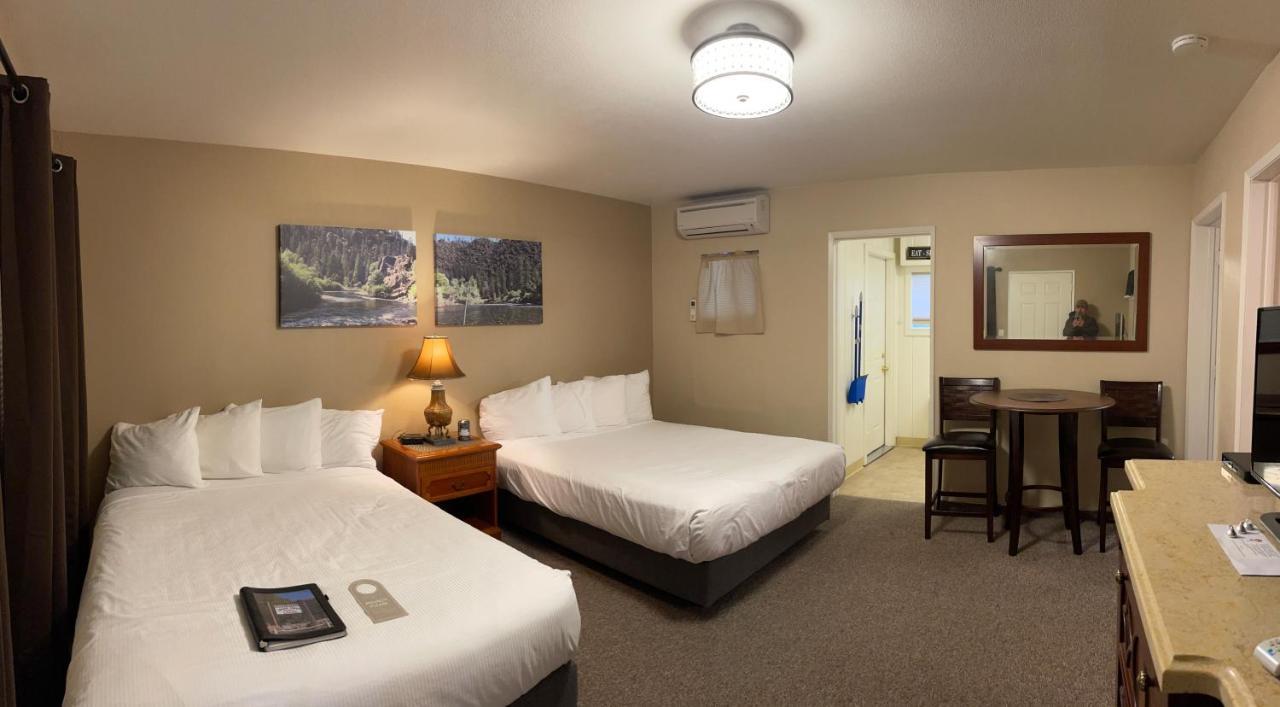 Indian Creek Lodge Douglas City Екстер'єр фото